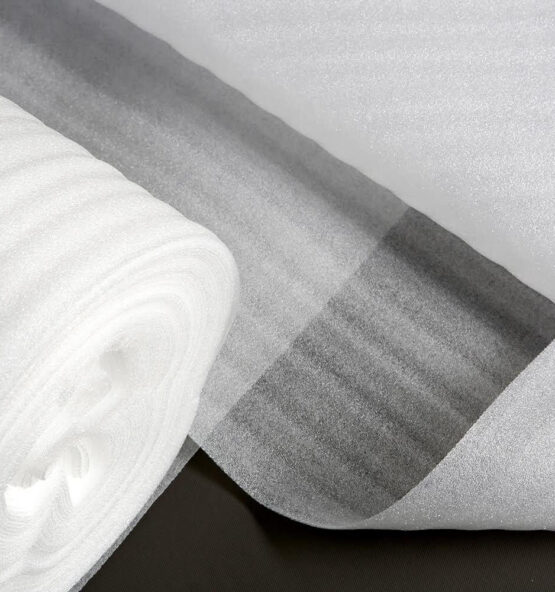 Folie spuma sub pardosea 2 555x592